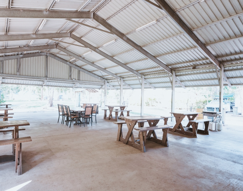 Cania Gorge_Camp kitchen_03 (1)